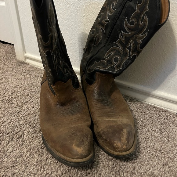 Tony Lama Boots - Picture 2 of 2